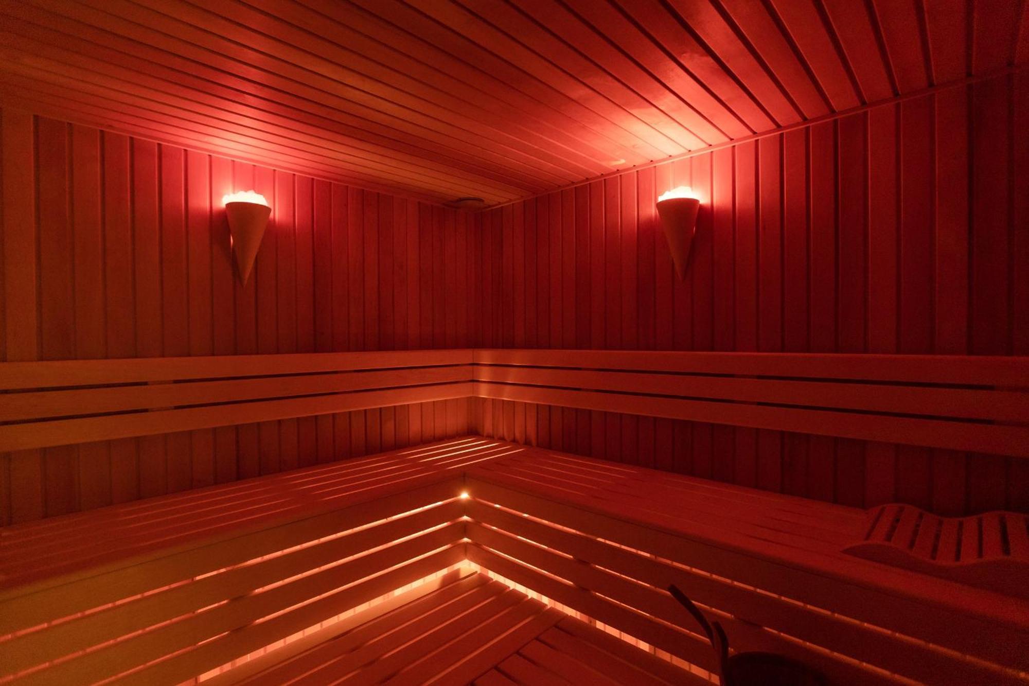 Promocje Amber Park Spa 尼彻兹 外观 照片
