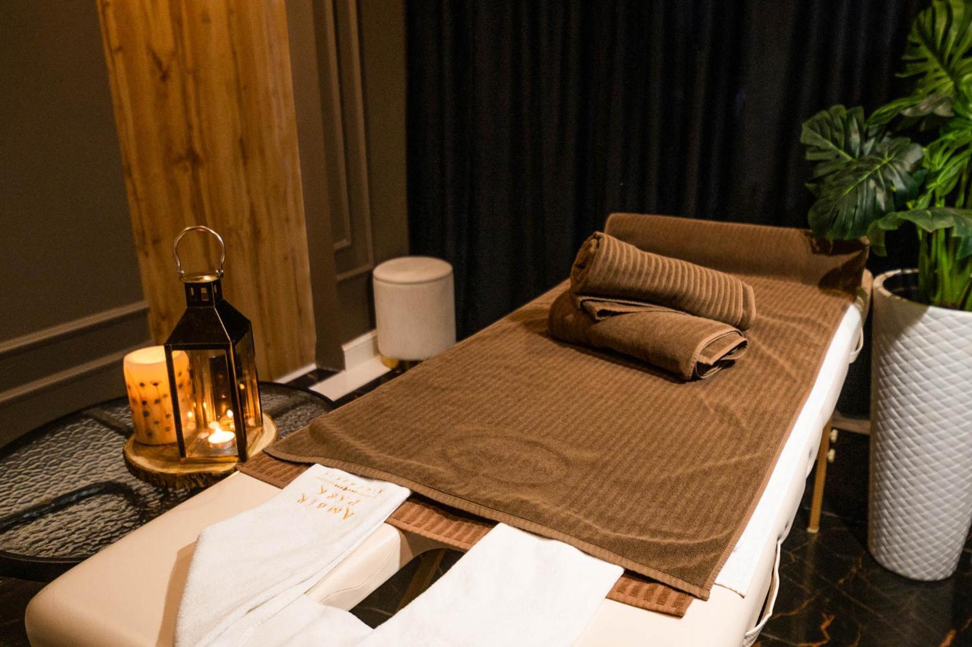 Promocje Amber Park Spa 尼彻兹 外观 照片